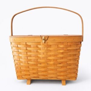 LONGABERGER PICNIC BASKET W/LINER